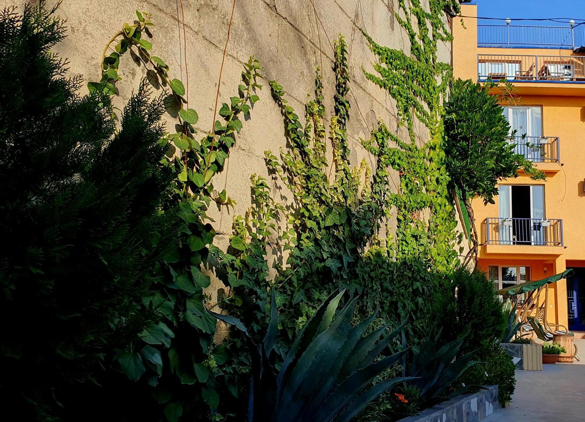 Hotel Hills In Old Tbilisi Exterior foto